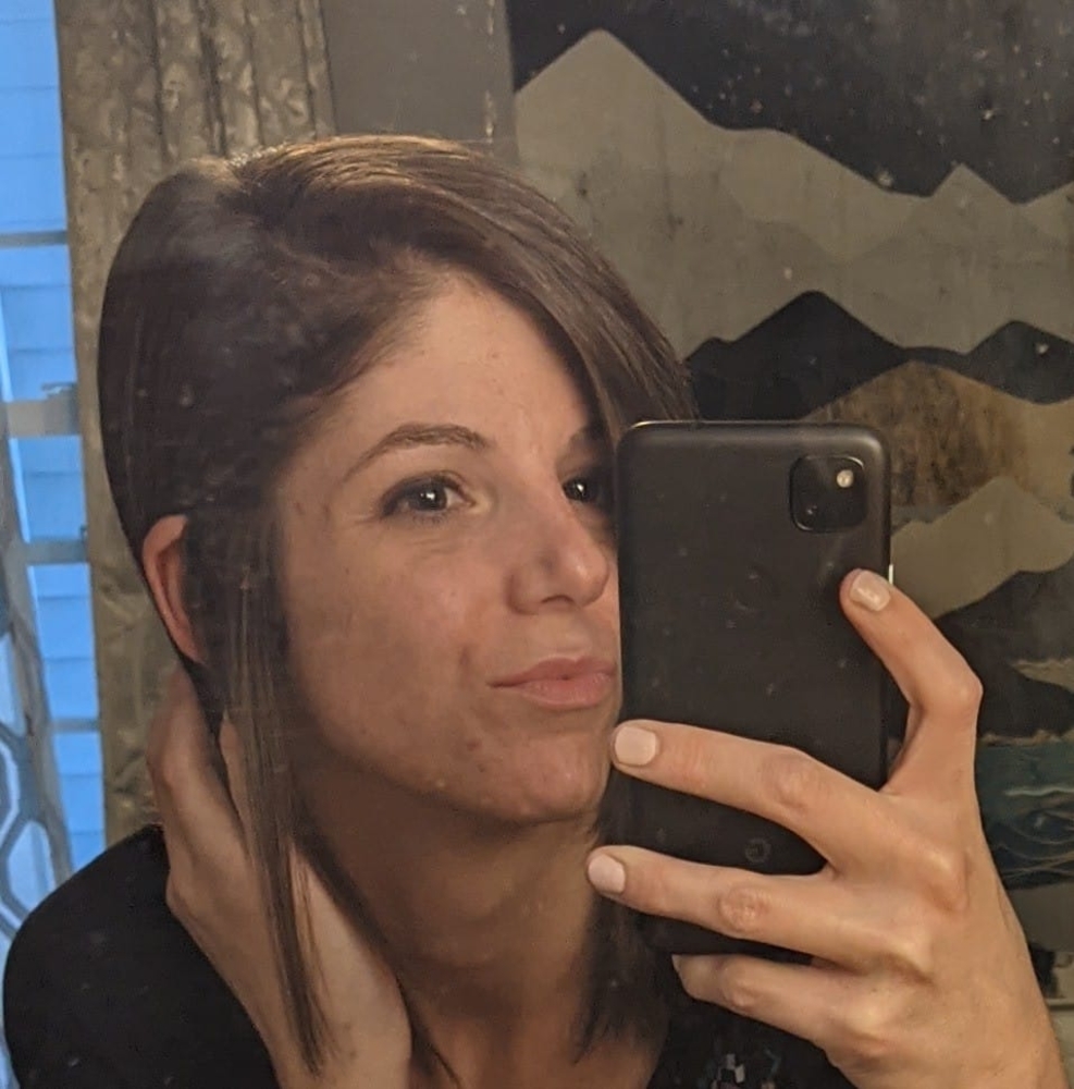 Meet your Posher, Vicky